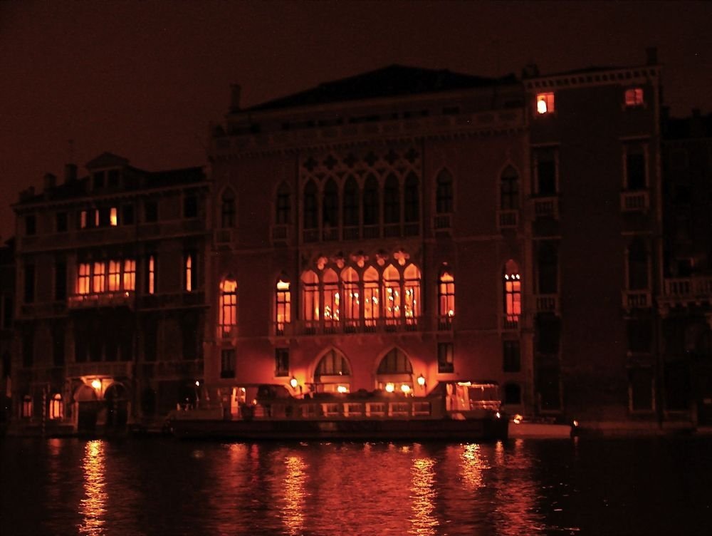 Venitian Palazzo by Candlelight